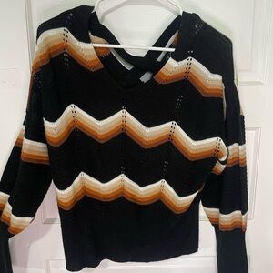 Stylish Chevron V-Neck Sweater - Black, Brown, and White